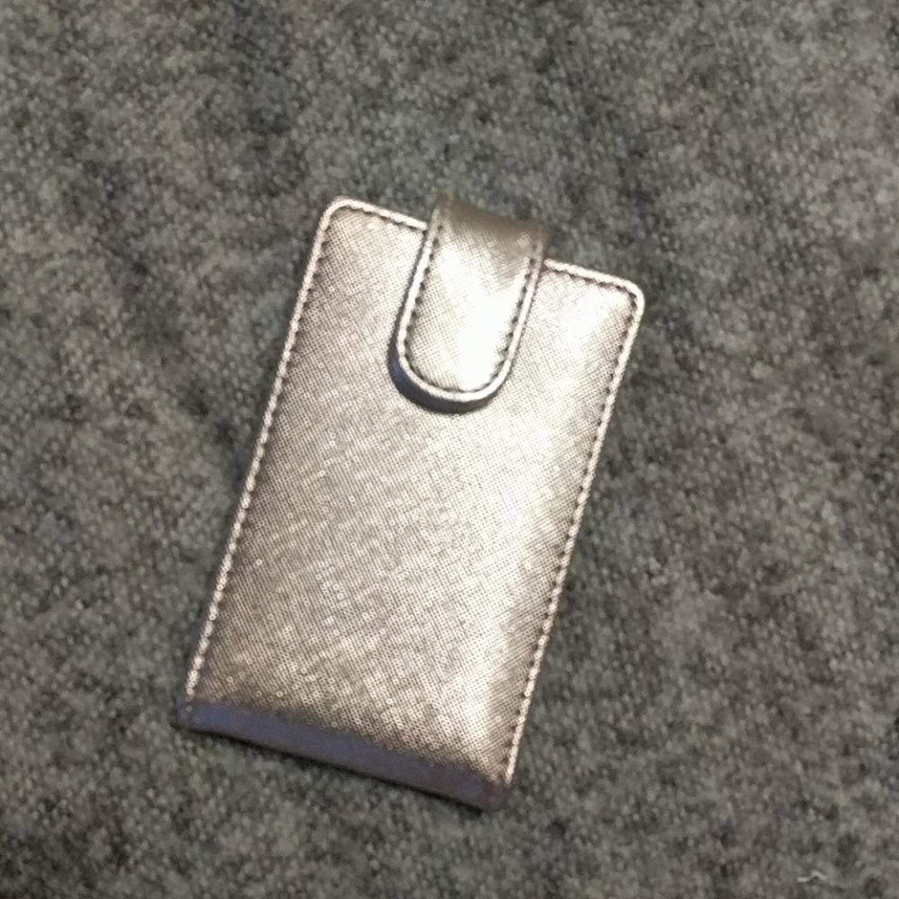 Lipsense case
